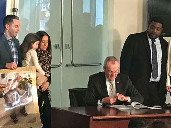 Gov. Phil Murphy signs executive order